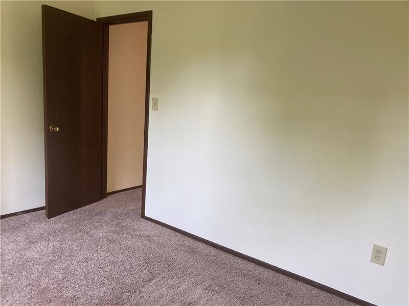 Murrysville, Pennsylvania 15668, United States, 2 Bedrooms Bedrooms, ,2 BathroomsBathrooms,Residential,Active,90614