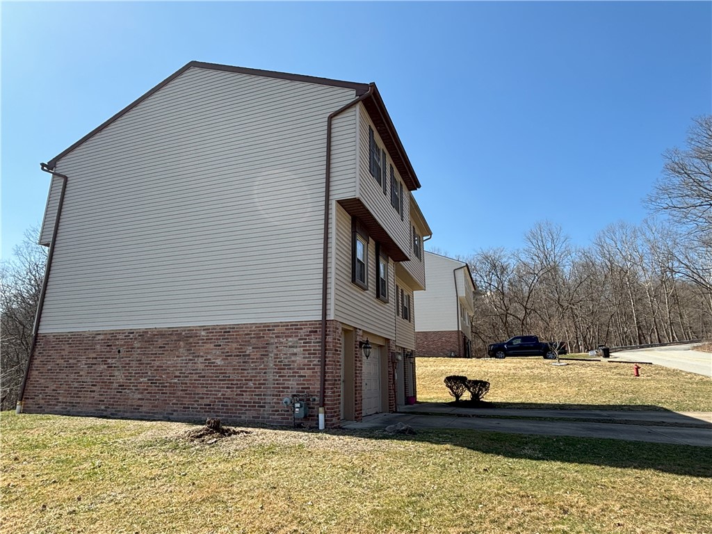 Murrysville, Pennsylvania 15668, United States, 2 Bedrooms Bedrooms, ,2 BathroomsBathrooms,Residential,Active,90614