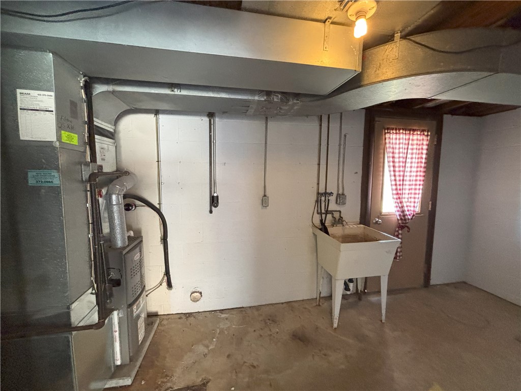 Murrysville, Pennsylvania 15668, United States, 2 Bedrooms Bedrooms, ,2 BathroomsBathrooms,Residential,Active,90614