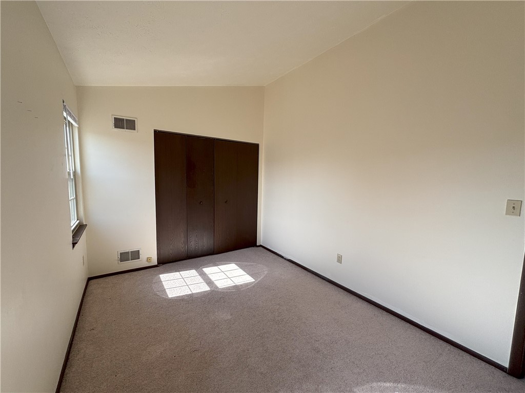 Murrysville, Pennsylvania 15668, United States, 2 Bedrooms Bedrooms, ,2 BathroomsBathrooms,Residential,Active,90614