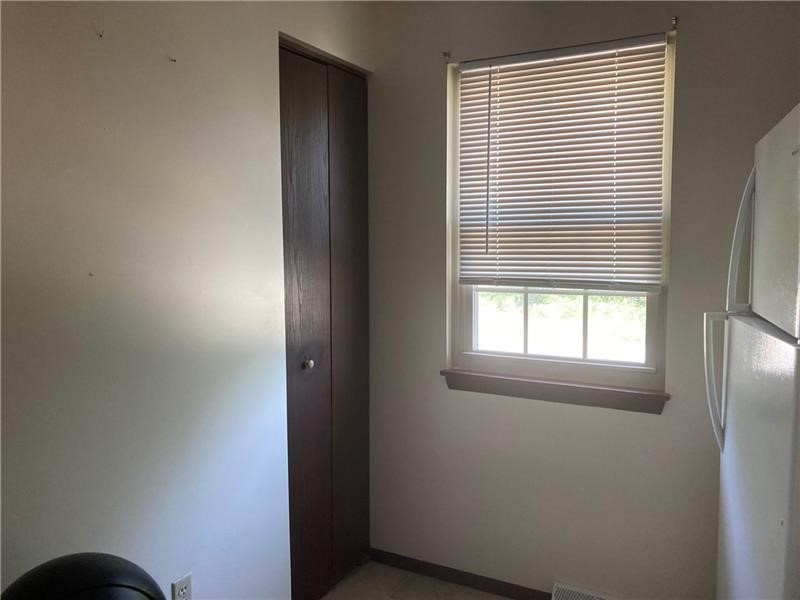 Murrysville, Pennsylvania 15668, United States, 2 Bedrooms Bedrooms, ,2 BathroomsBathrooms,Residential,Active,90614