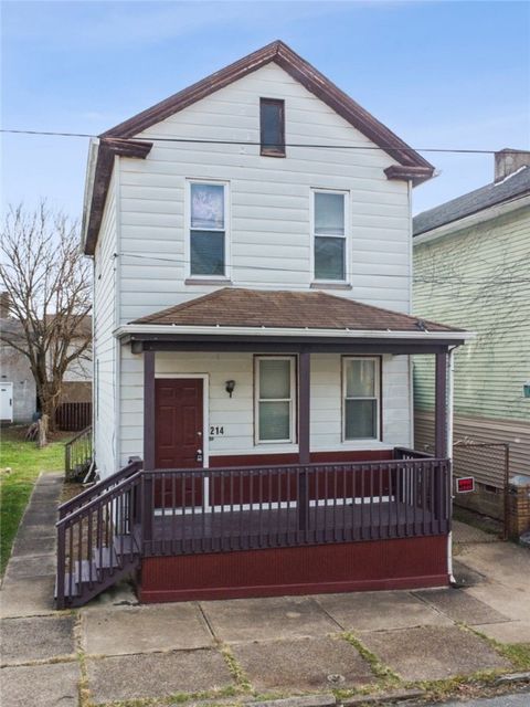 Photo of 214 S 7th St, Jeannette, PA 15644 (MLS # 1732602)