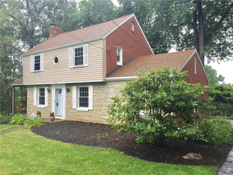 Photo of 128 Sylvania Dr, Pittsburgh, PA 15236 (MLS # 1761959)