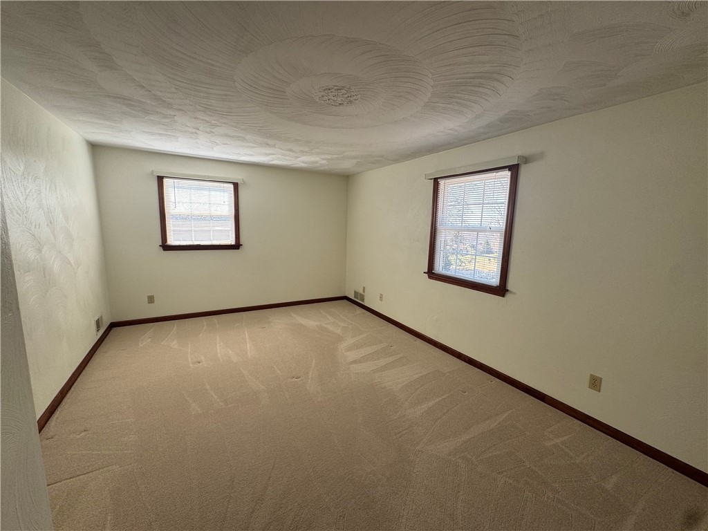 White Twp - Ind, Pennsylvania 15701, United States, 4 Bedrooms Bedrooms, ,3 BathroomsBathrooms,Residential,Contingent,87686