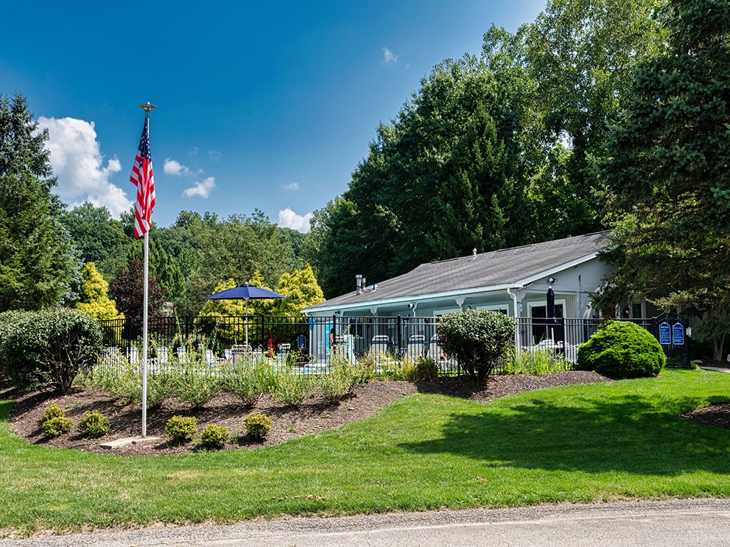 219 Commons Drive, Oakmont, Pennsylvania image 6