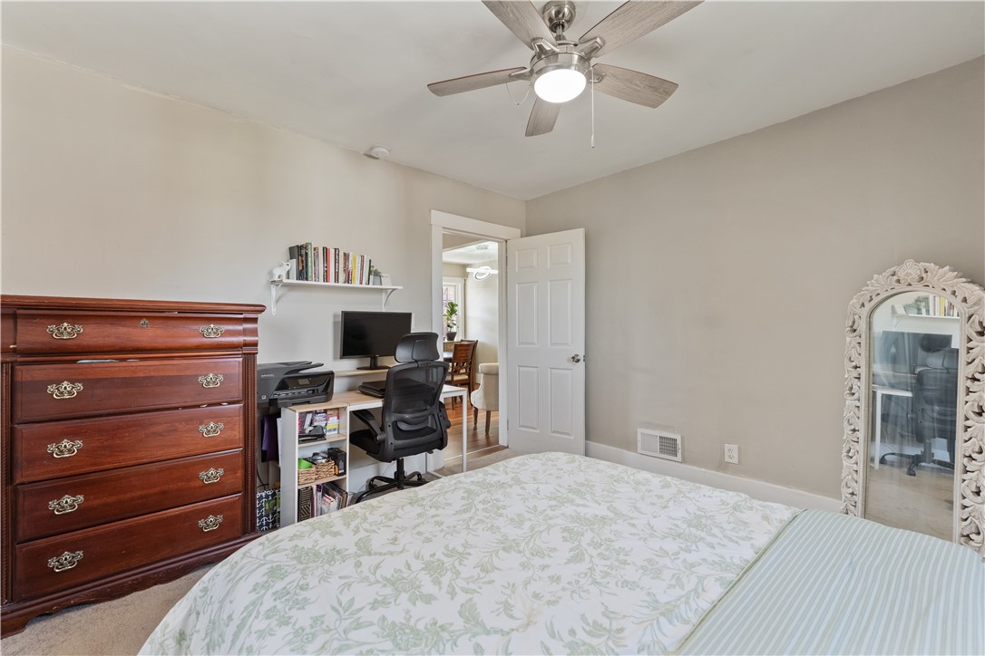 Castle Shannon, Pennsylvania 15234, United States, 3 Bedrooms Bedrooms, ,2 BathroomsBathrooms,Residential,Active,120175