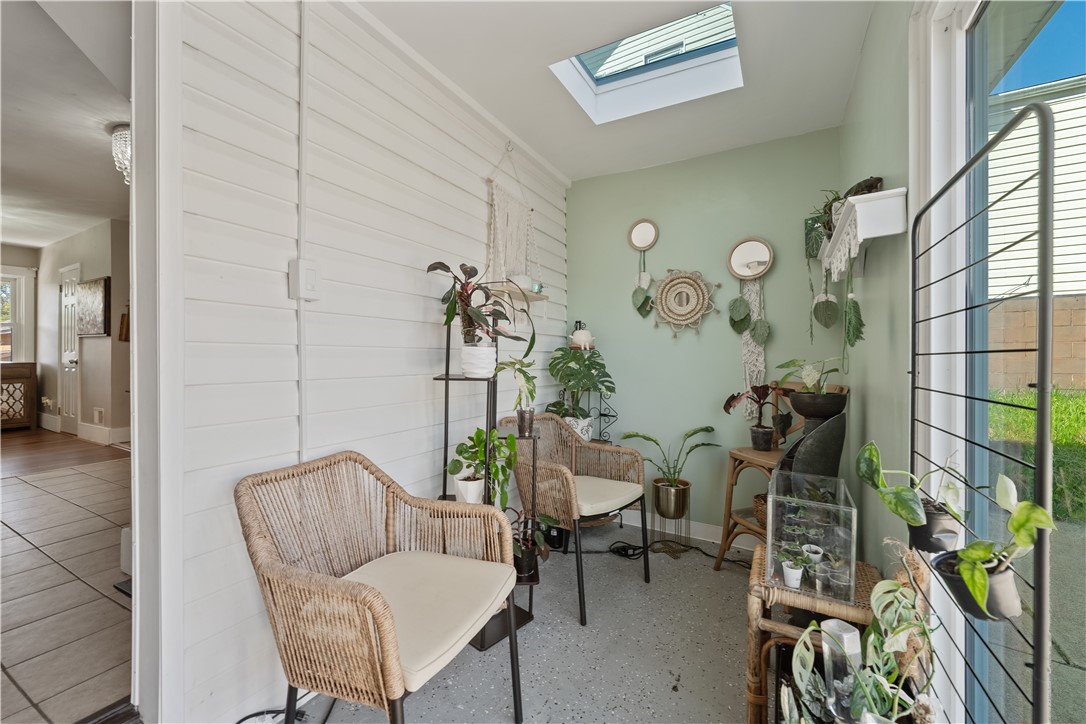 Castle Shannon, Pennsylvania 15234, United States, 3 Bedrooms Bedrooms, ,2 BathroomsBathrooms,Residential,Active,120175