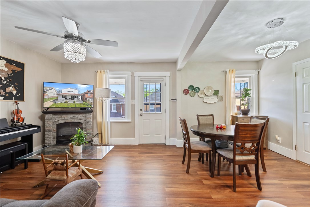 Castle Shannon, Pennsylvania 15234, United States, 3 Bedrooms Bedrooms, ,2 BathroomsBathrooms,Residential,Active,120175