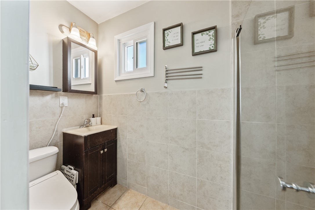 Castle Shannon, Pennsylvania 15234, United States, 3 Bedrooms Bedrooms, ,2 BathroomsBathrooms,Residential,Active,120175