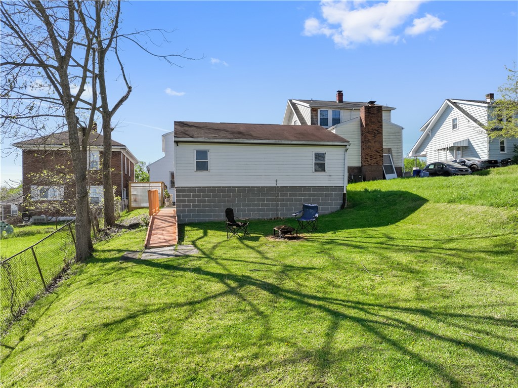 Castle Shannon, Pennsylvania 15234, United States, 3 Bedrooms Bedrooms, ,2 BathroomsBathrooms,Residential,Active,120175