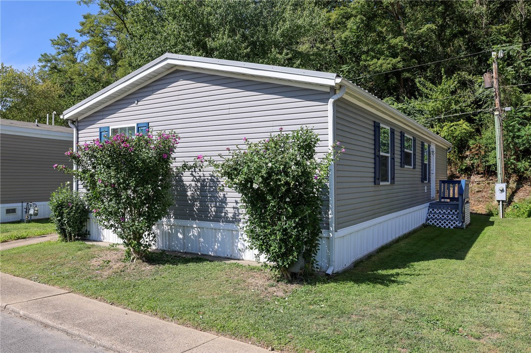 90 Hidden Valley Dr
