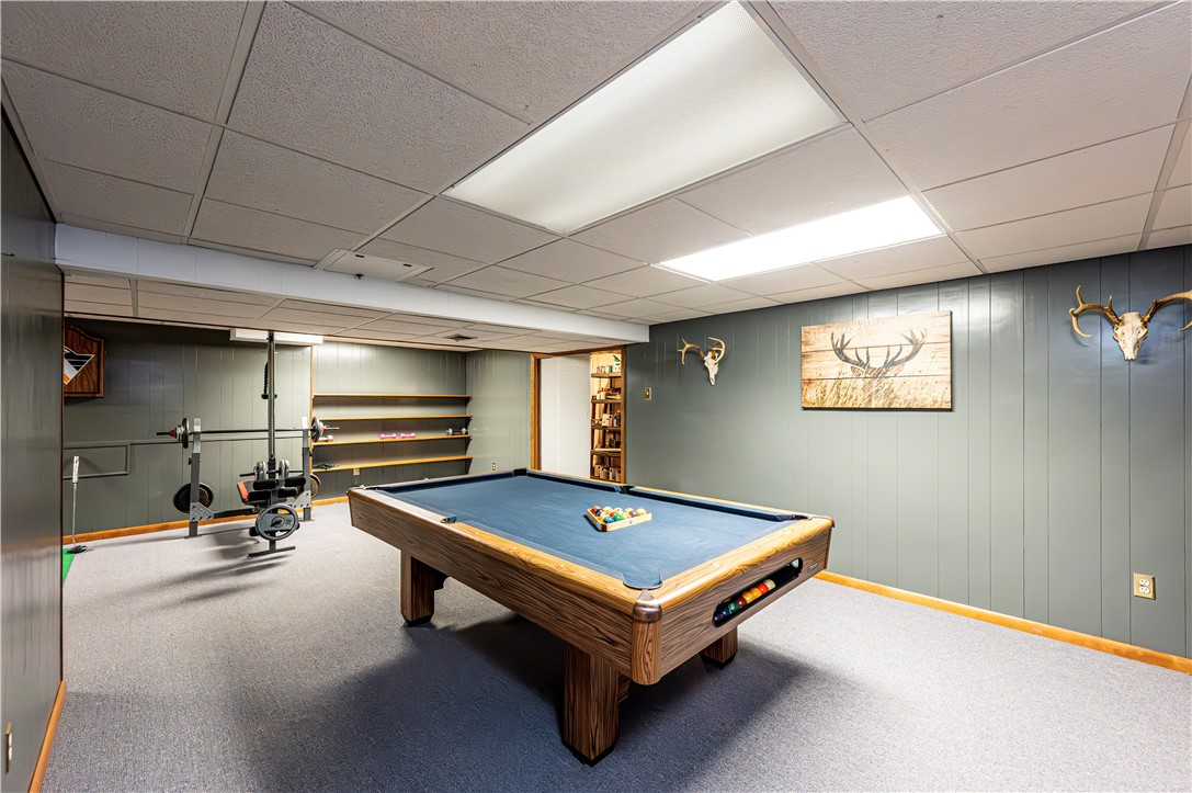 Hempfield Twp, Pennsylvania 15601, United States, 5 Bedrooms Bedrooms, ,3 BathroomsBathrooms,Residential,Pending,204355