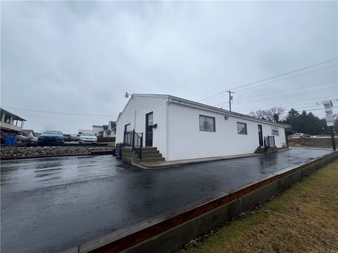 2680 Leechburg Rd Lower Burrell PA 15068