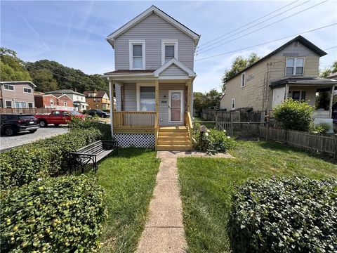 Photo of 1008 Bell Ave, Carnegie, PA 15106 (MLS # 1731759)
