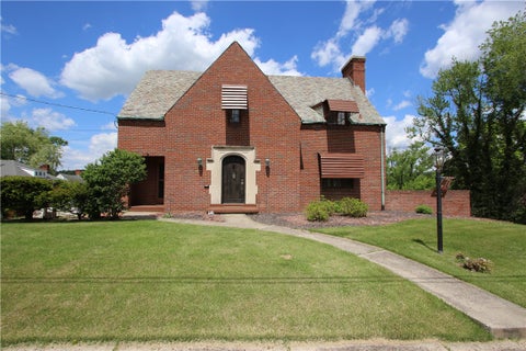 Townhouse For Sale - 1121 Try  Street St<br/> Monongahela, PA 15063