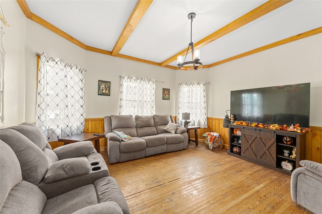 Connellsville, Pennsylvania 15425, United States, 3 Bedrooms Bedrooms, ,1 BathroomBathrooms,Residential,Active,217207