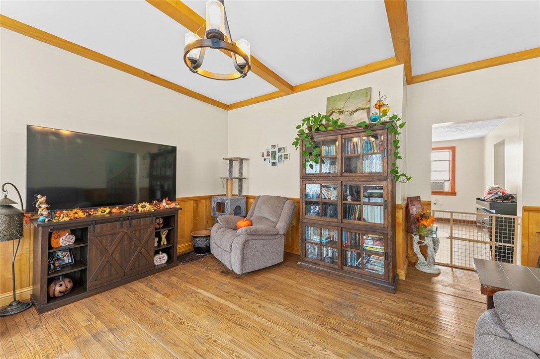 Connellsville, Pennsylvania 15425, United States, 3 Bedrooms Bedrooms, ,1 BathroomBathrooms,Residential,Active,217207