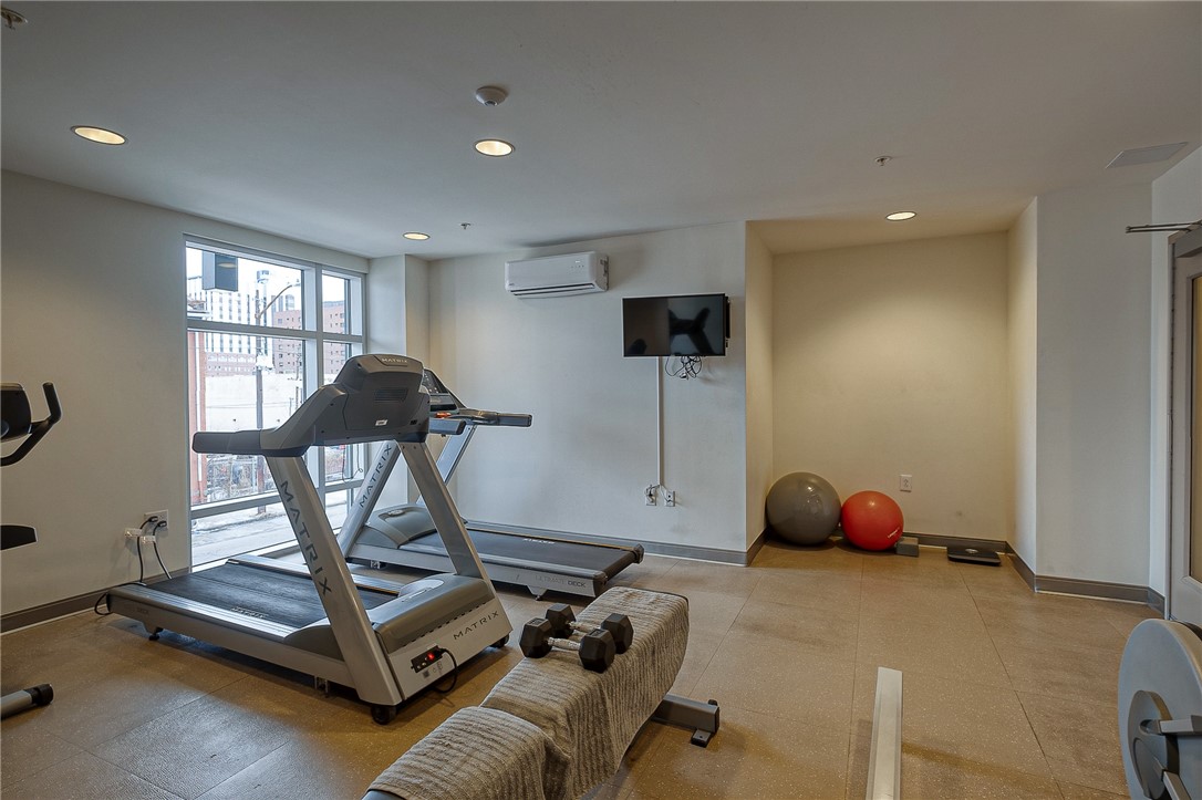 Downtown Pgh, Pennsylvania 15219, United States, 2 Bedrooms Bedrooms, ,2 BathroomsBathrooms,Residential,Active,133391