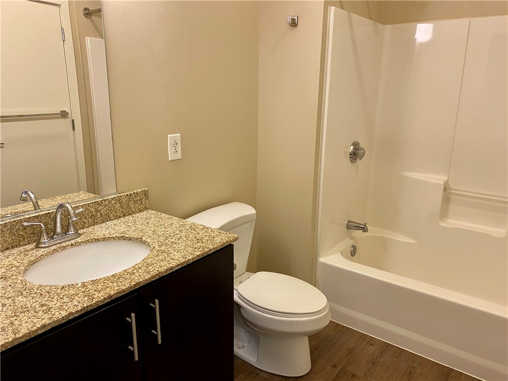 Downtown Pgh, Pennsylvania 15219, United States, 2 Bedrooms Bedrooms, ,2 BathroomsBathrooms,Residential,Active,133391