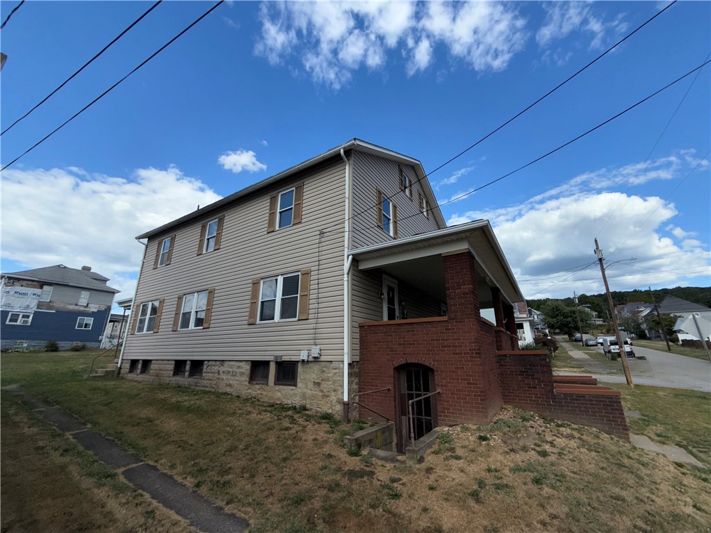 Connellsville, Pennsylvania 15425, United States, ,Residential,Active,222893