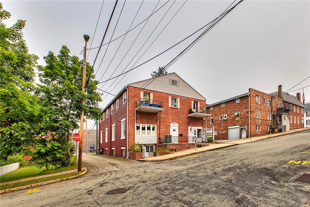 107 S. Clair St