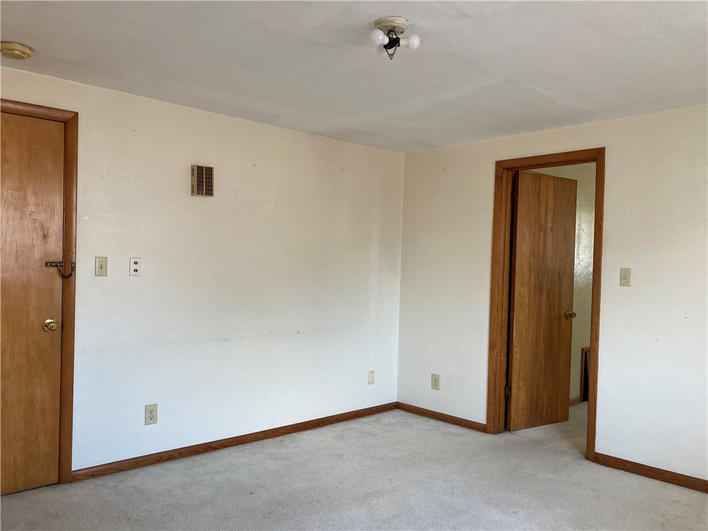 Jeannette, Pennsylvania 15644, United States, 1 Bedroom Bedrooms, ,1 BathroomBathrooms,Residential,Active,239307