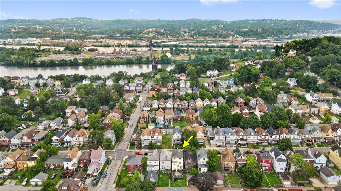 Sheraden, Pennsylvania 15204, United States, 6 Bedrooms Bedrooms, ,1 BathroomBathrooms,Residential,Active,190264