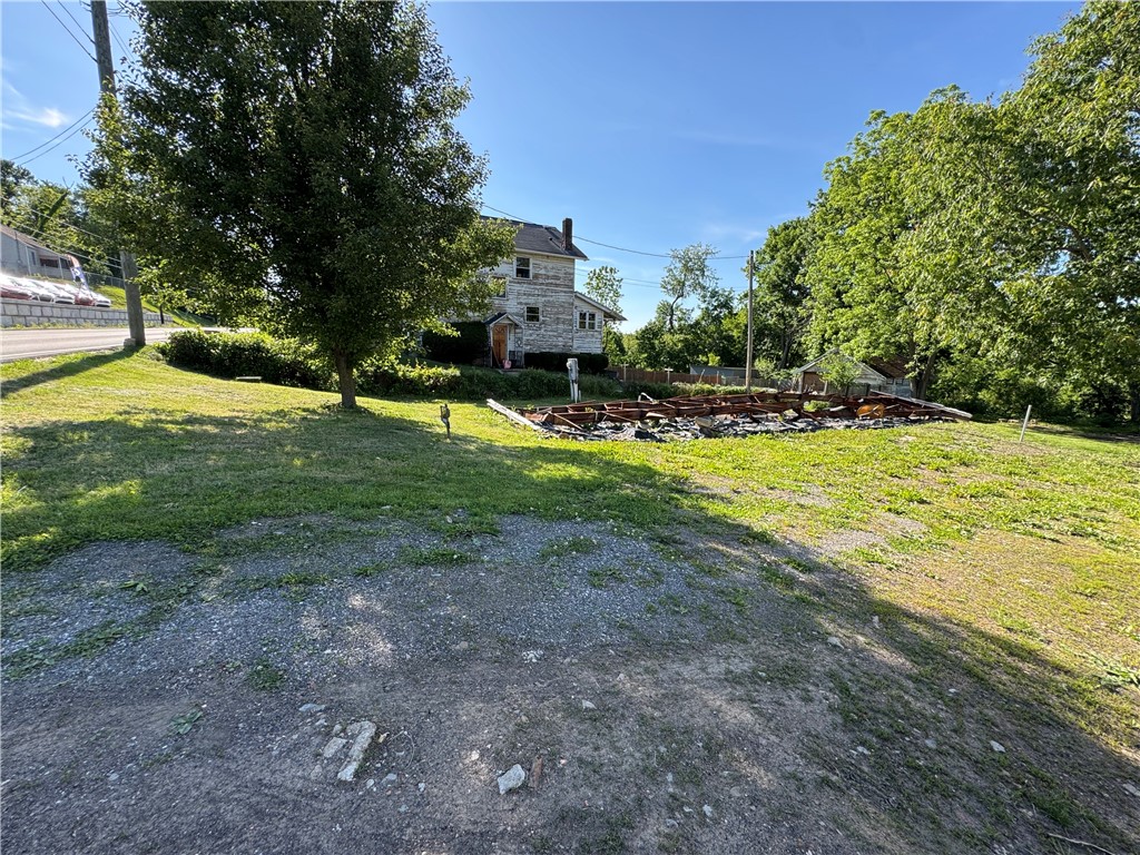 393 N Gallatin Ave