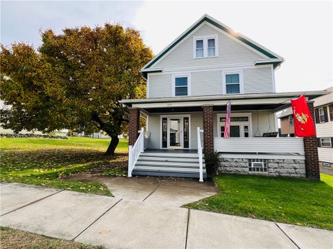 Photo for 812 E Pearl St
