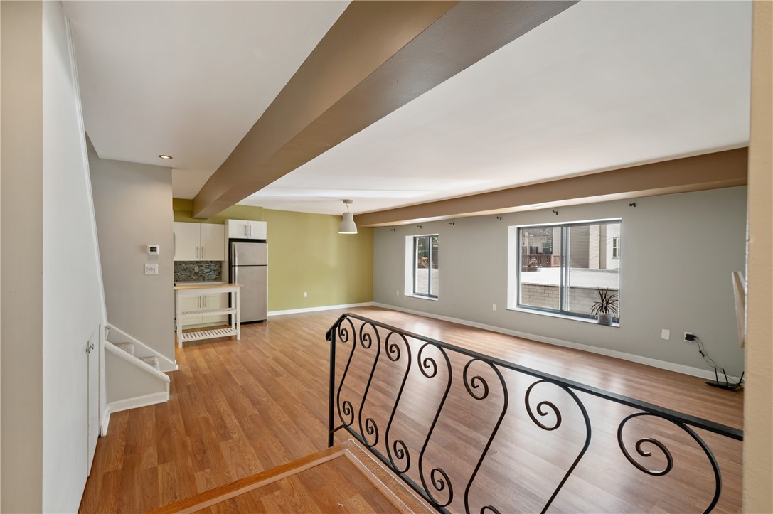 5708 WALNUT B2