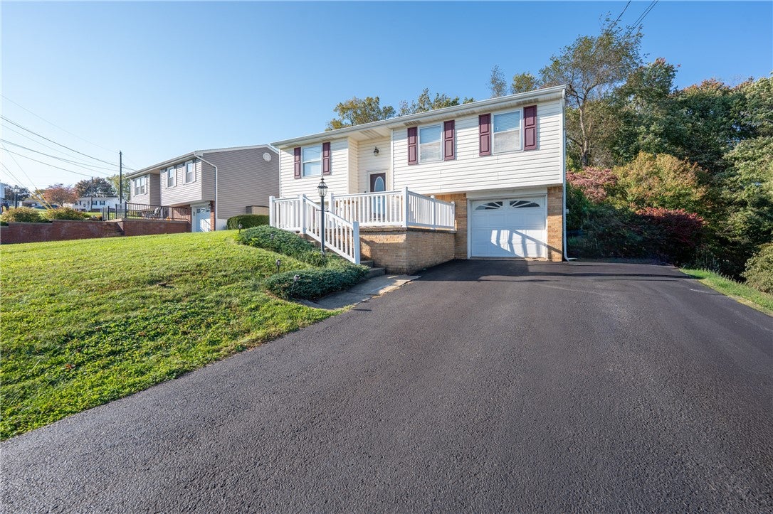 181 Eleanor Dr