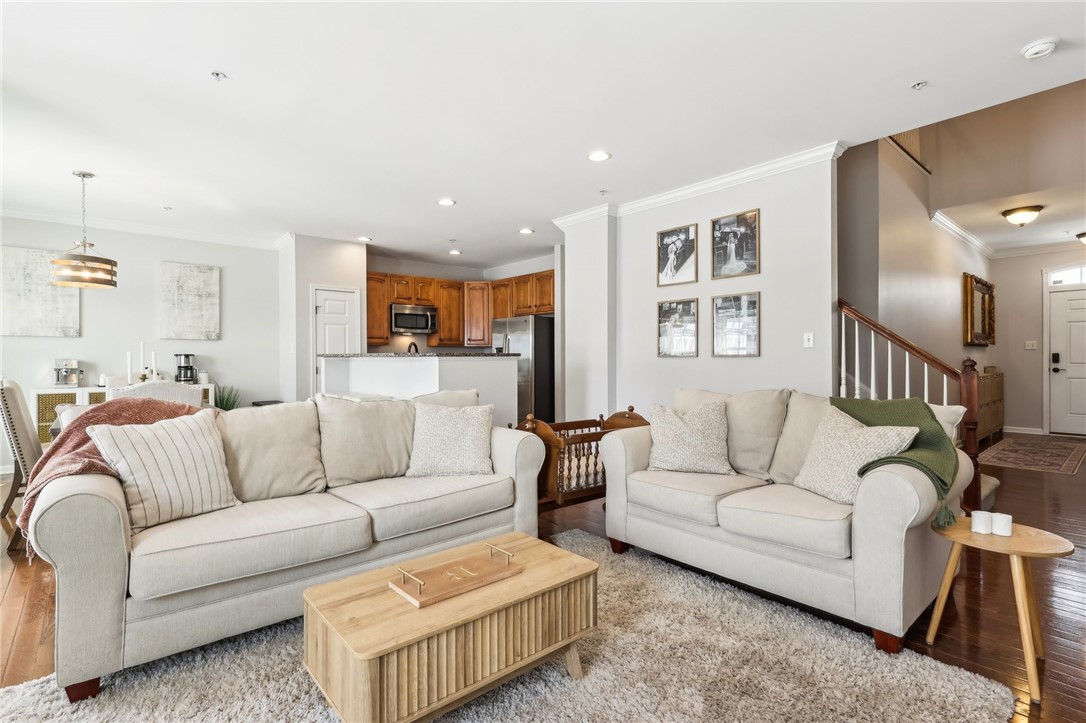 134 Kensington Dr