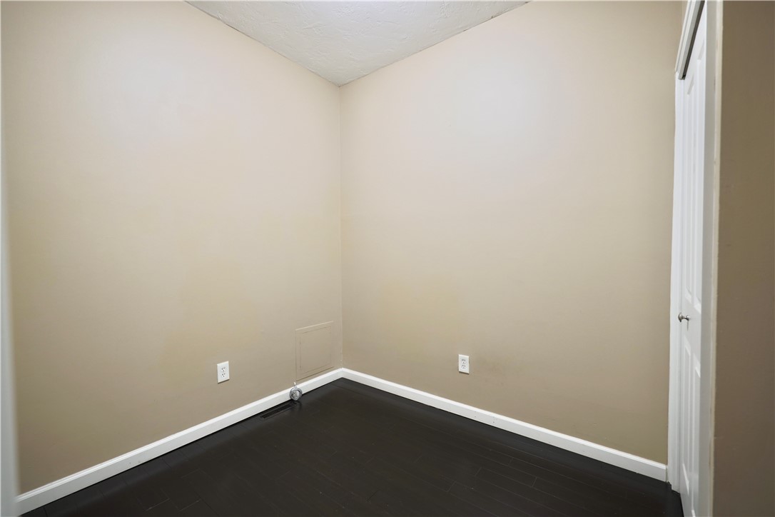 Central North Side, Pennsylvania 15212, United States, 2 Bedrooms Bedrooms, ,1 BathroomBathrooms,Residential,Active,210561