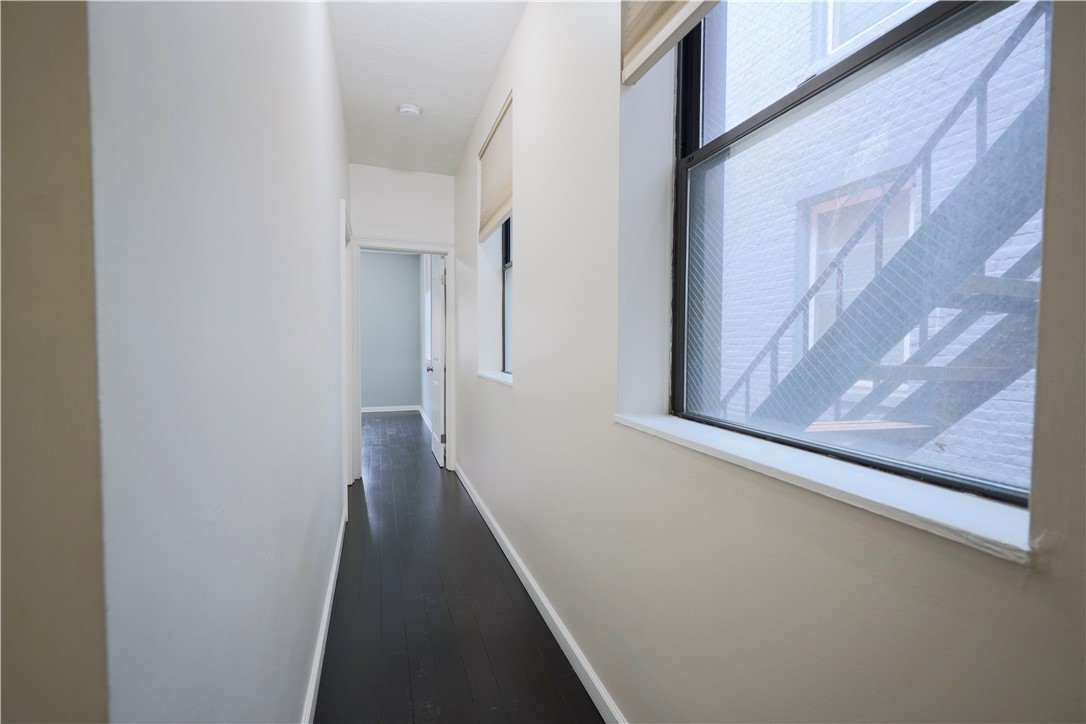 Central North Side, Pennsylvania 15212, United States, 2 Bedrooms Bedrooms, ,1 BathroomBathrooms,Residential,Active,210561