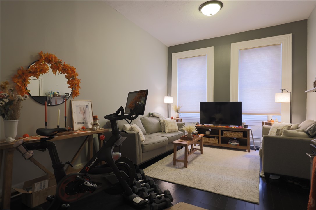 Central North Side, Pennsylvania 15212, United States, 2 Bedrooms Bedrooms, ,1 BathroomBathrooms,Residential,Active,210561