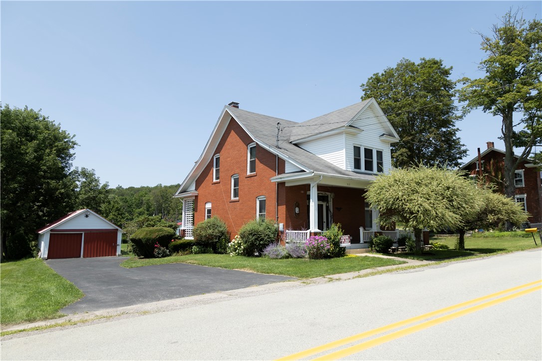 513 Lambertsville Rd