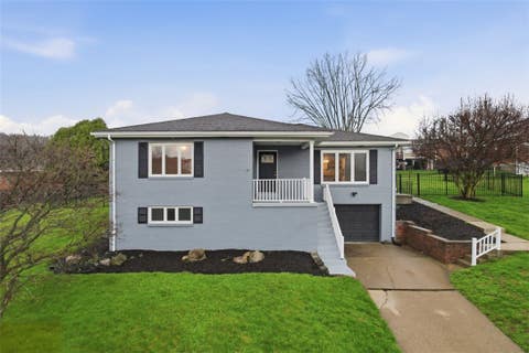 Photo for 105 Columbia Dr