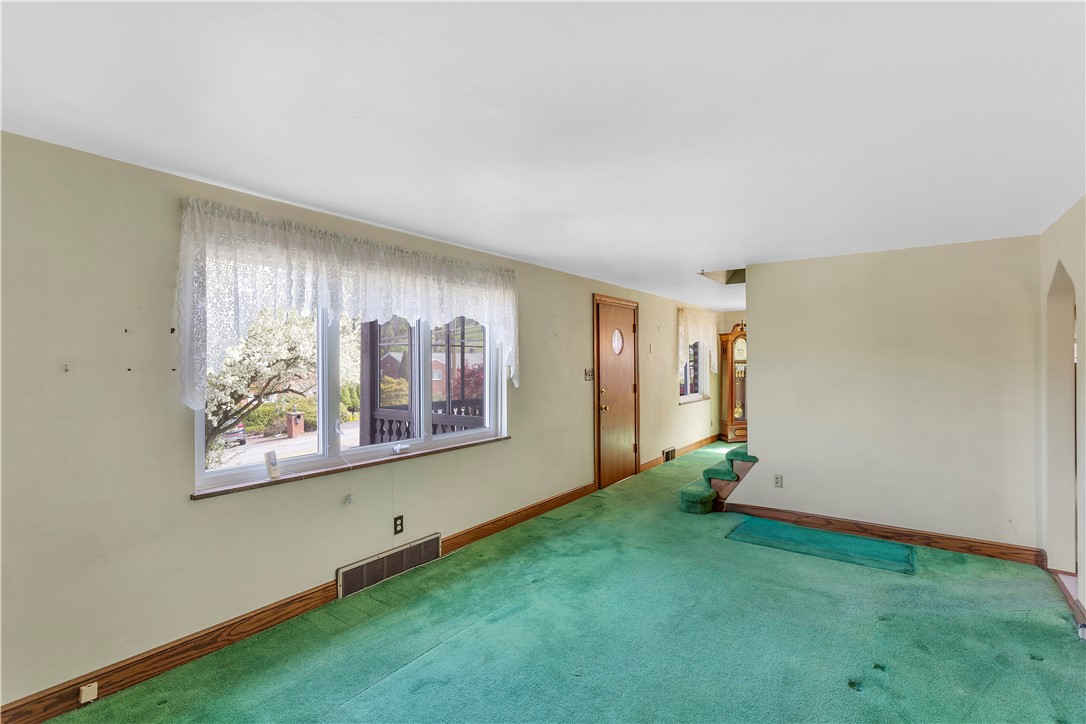 116 Broadlawn Dr