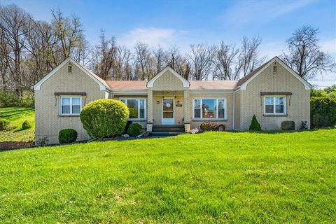 Single Family Residence in Rostraver PA 1223 State Road Rd.jpg