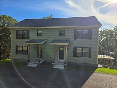 Photo of 128 Reservoir Rd #B, Mars, PA 16046 (MLS # 1725813)