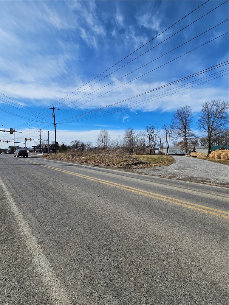 0000 N Pike Winfield Rds