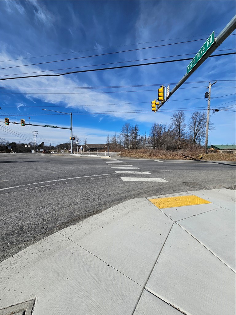 0000 N Pike Winfield Rds