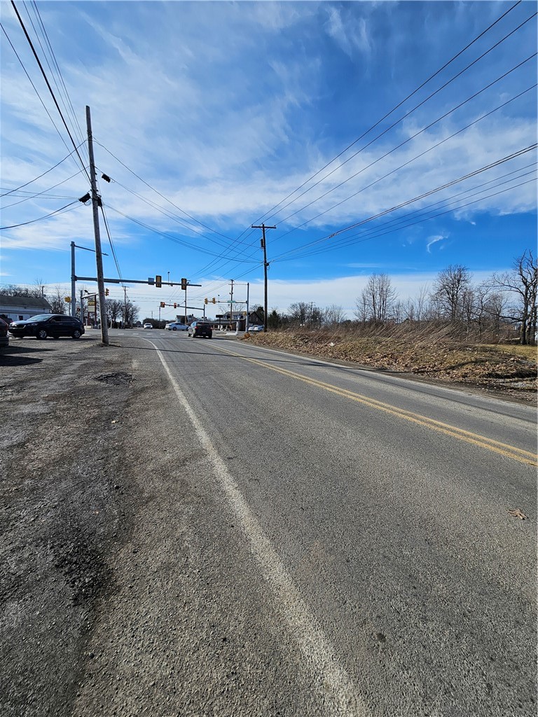 0000 N Pike Winfield Rds