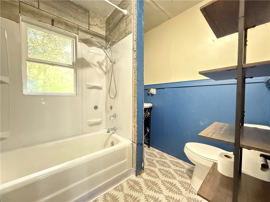 Hempfield Twp, Pennsylvania 16125, United States, 2 Bedrooms Bedrooms, ,1 BathroomBathrooms,Residential,Active,218703