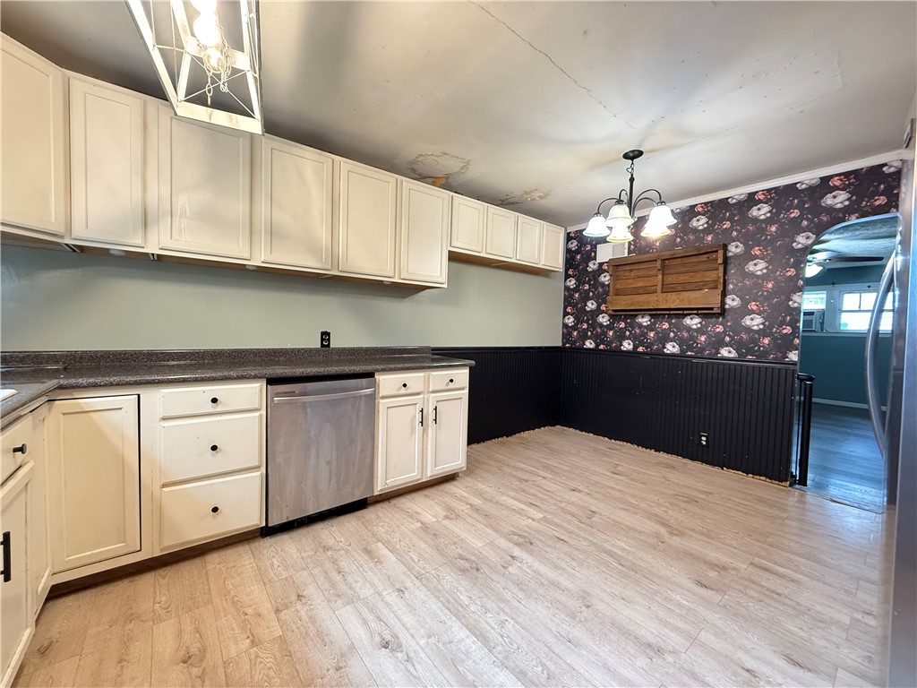 Hempfield Twp, Pennsylvania 16125, United States, 2 Bedrooms Bedrooms, ,1 BathroomBathrooms,Residential,Active,218703