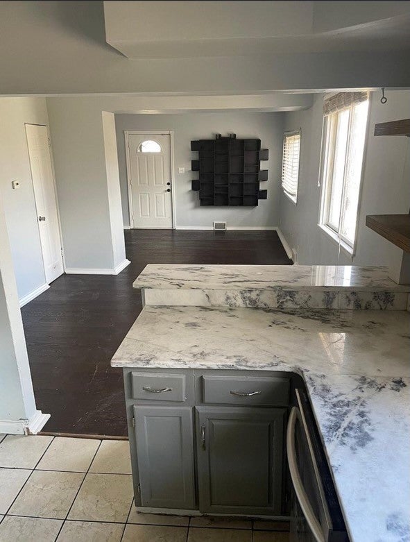 1327 Greensburg Pike