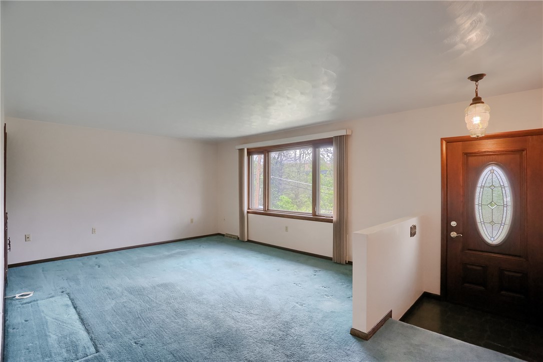 1205 Marie Dr Dr, Canonsburg, Pennsylvania image 4