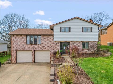 Photo of 211 Joseph Dr, Canonsburg, PA 15317 (MLS # 1746825)
