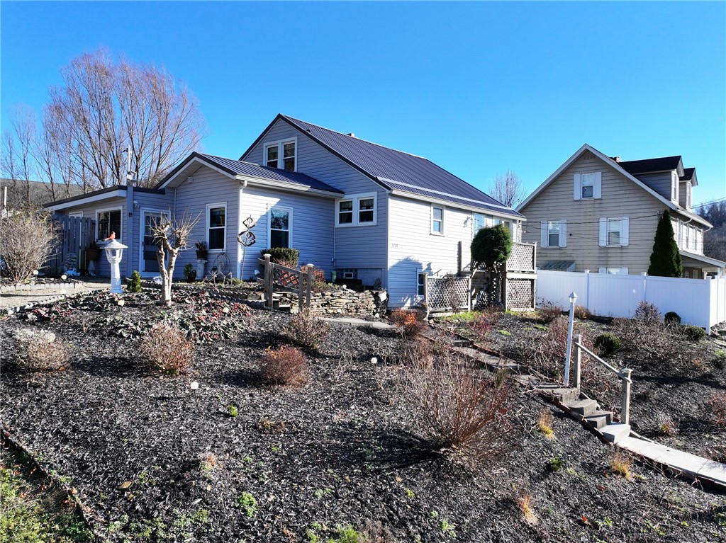 114 Bebout Rd
