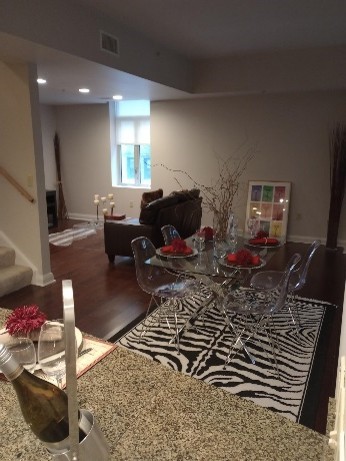 306 4th Ave 904